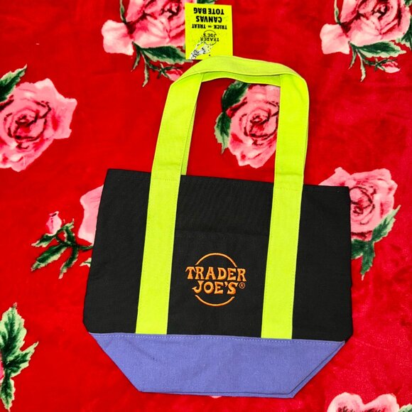 Lot of 4 — 2025 Trader Joe’s Trick-or-Treat Mini Canvas Totes (Limited Edition) - Picture 10 of 15